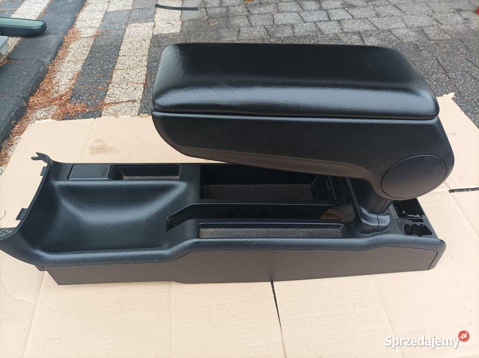 Tunel Środkowy Skórzany Podłokietnik Audi a4 b5 osobowe Części samochodowe Radom