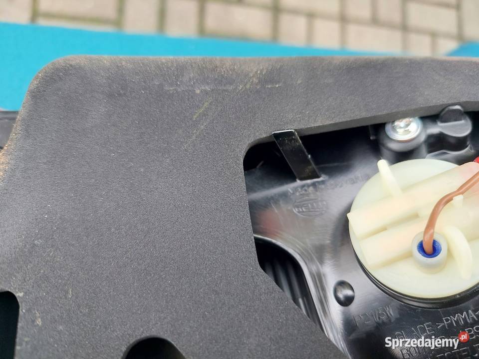 Lampa tył prawa Citroen C4 Picasso 2 II Rok produkcji 2015 sprzedam