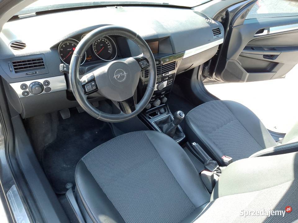 Opel Astra 16 B115 Xenony Półskóry zadbany mazowieckie Radom