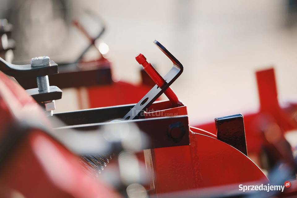 Pielnikoobsypnik 3sekcyjny dwurzędowy Demarol Obsypniki i pielniki Tajęcina