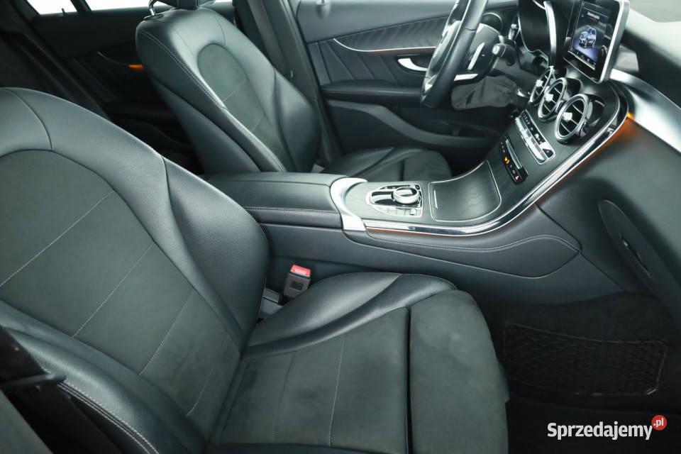 Mercedes GLC GLC 250 4MATIC elektrycznie ustawiane fotele