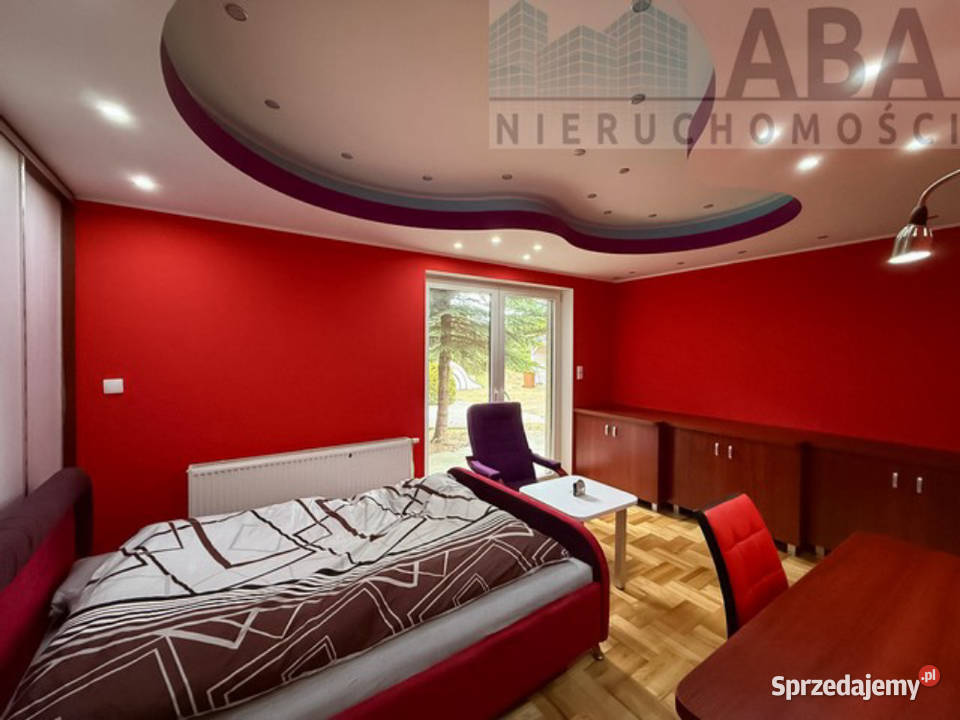 dom w lubianej lokalizacji Kraśnica Konina asfalt