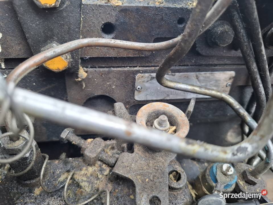 Silnik Perkins 4cylindrowy AR 70455 stan Targoszyn sprzedam
