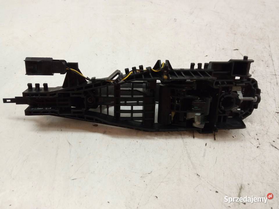 KLAMKA ZEWNĘTRZNA LEWA TYŁ P68194126AB Maserati