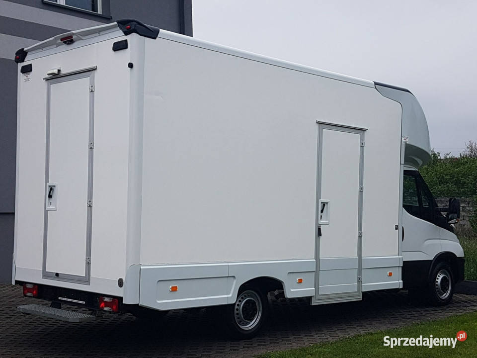 Iveco Daily KONTENER NISKOPODŁOGOWY 444x223x242 ASR (kontrola trakcji) Iveco Poręba