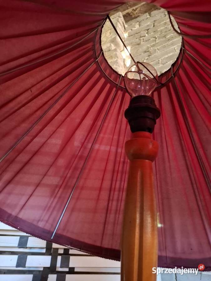 Lampka prl stojąca sprawna drewno mazowieckie Seroczyn