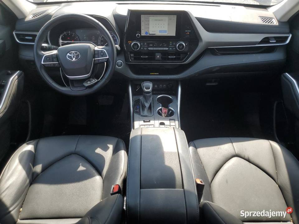 2023 TOYOTA HIGHLANDER L Częstochowa