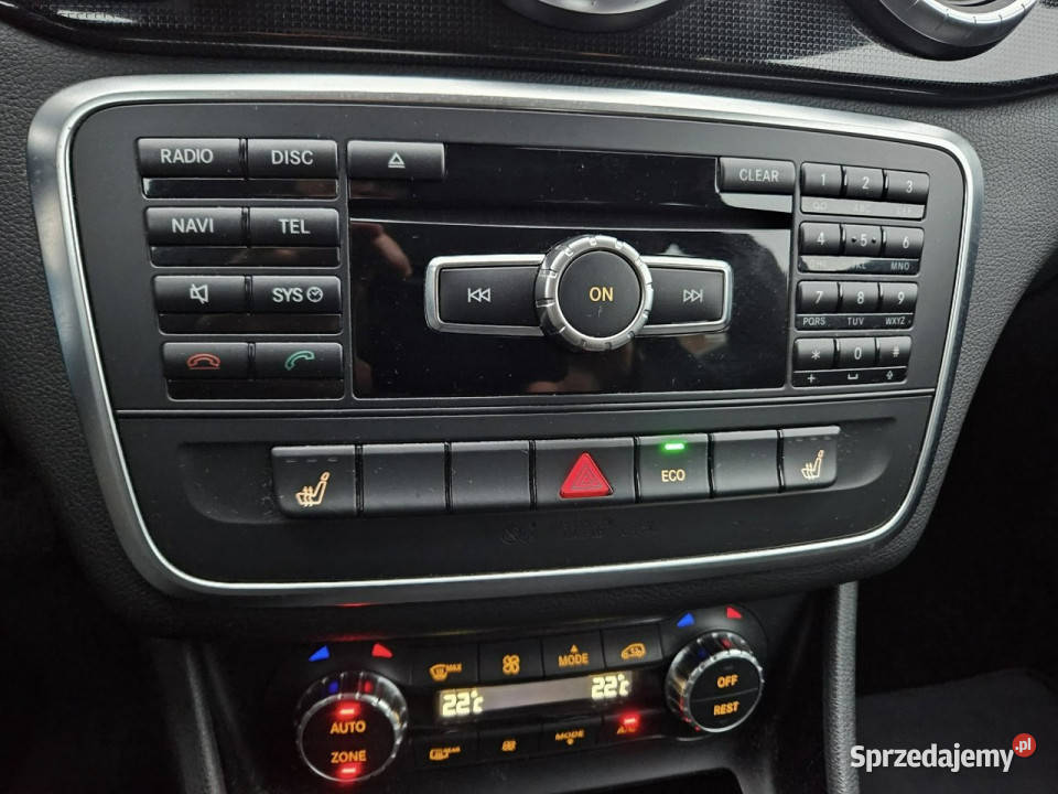 Mercedes CLA 180 I 20132019 4/5