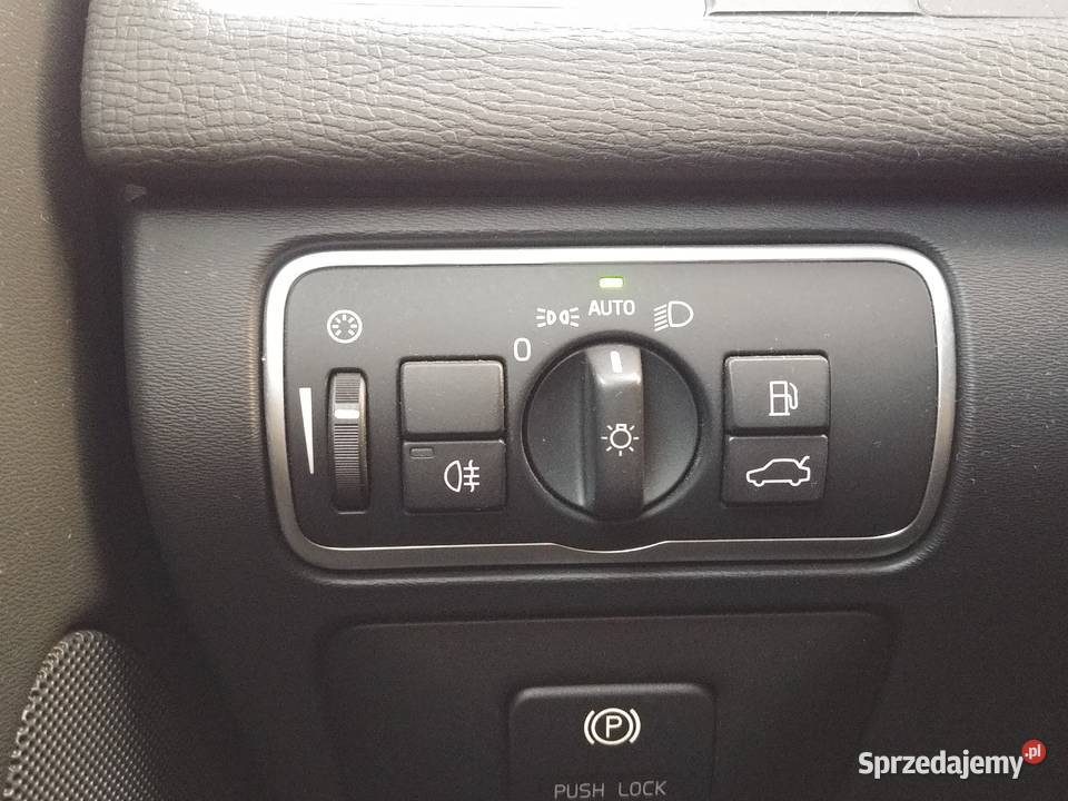 VOLVO XC60 D5 215 BiTurbo Automat AWD Salon diesel