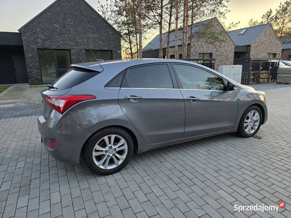 Hyundai i30 II Premium Navi Kamera Hatchback Białobrzegi sprzedam