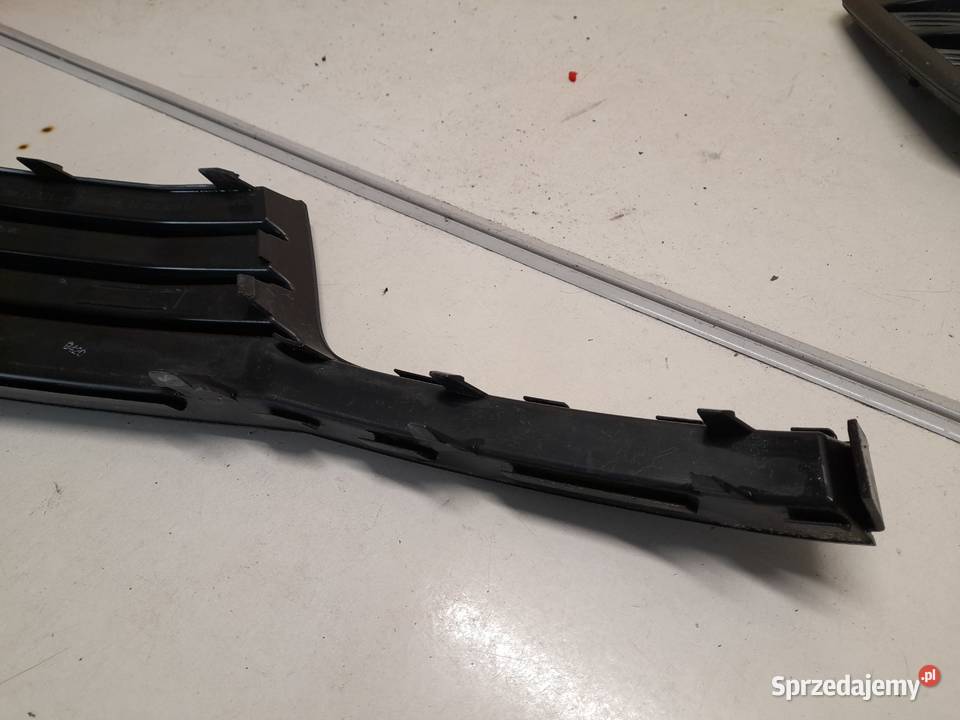 AUDI A3 Kratka zderzaka lewa przód 8V3807681AG osobowe