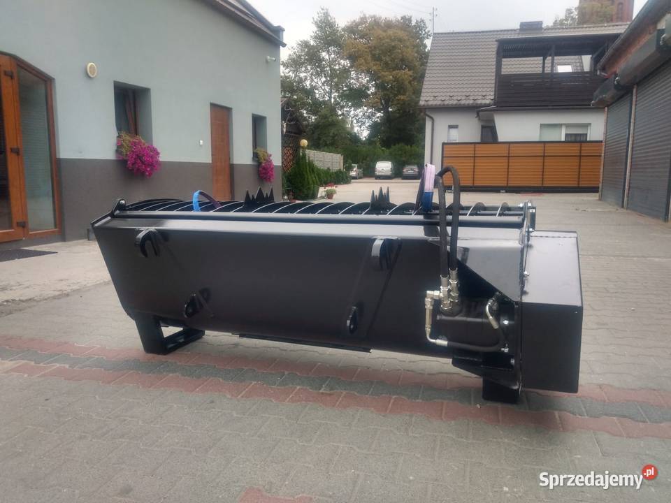 Łyżka mieszalnik betoniarka o pojemności 800L Świdnica sprzedam