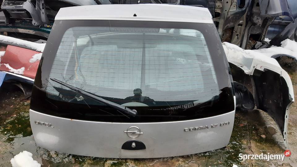 zderzak klapa tył corsa c Z147 opel 3 i 5 drzwi Rawicz