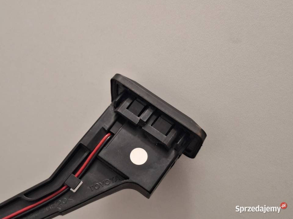 Lexus RX II przcisk zamykania klapy RX 400h 07r Toruń