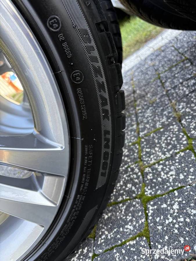 22545r18 bridgestone blizzak lm001