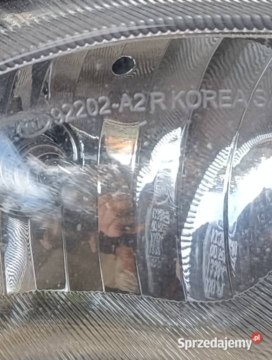 KIA CEED II PRAWA LAMPA PRZECIWMGIELNA Z osobowe Radom