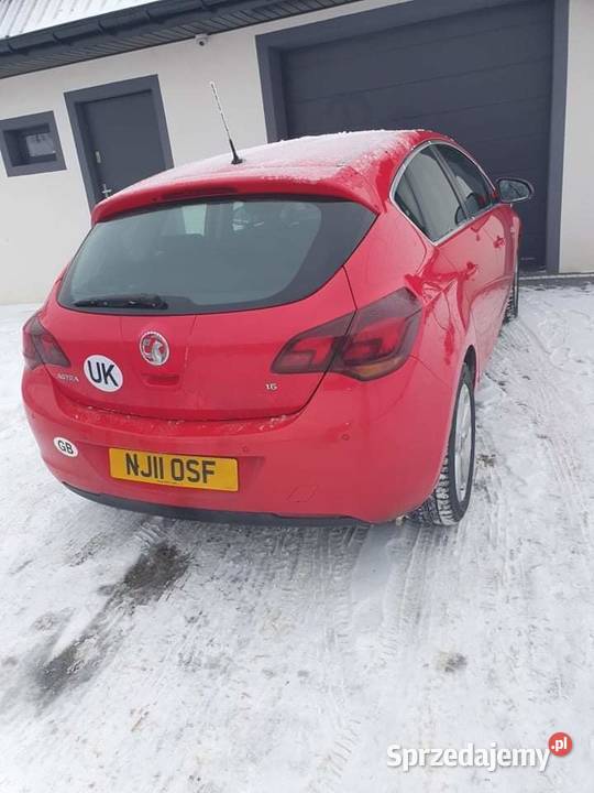 Astra j 2015 benzyna anglik Gniezno