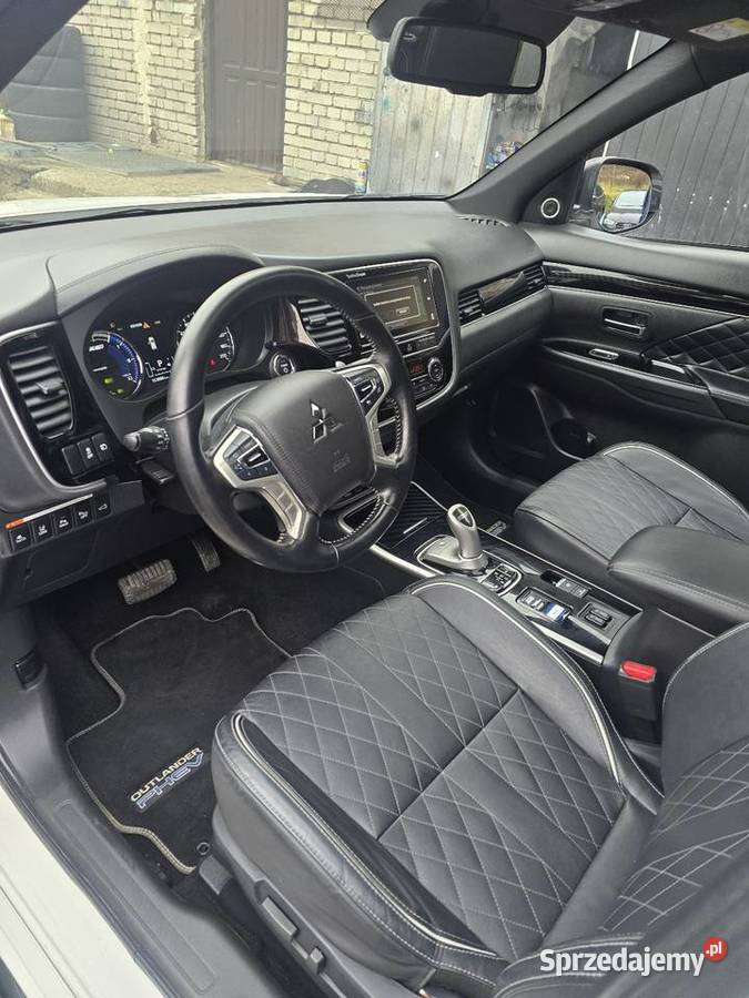 Sprzedam Mitsubishi outlander 230KM Kraków
