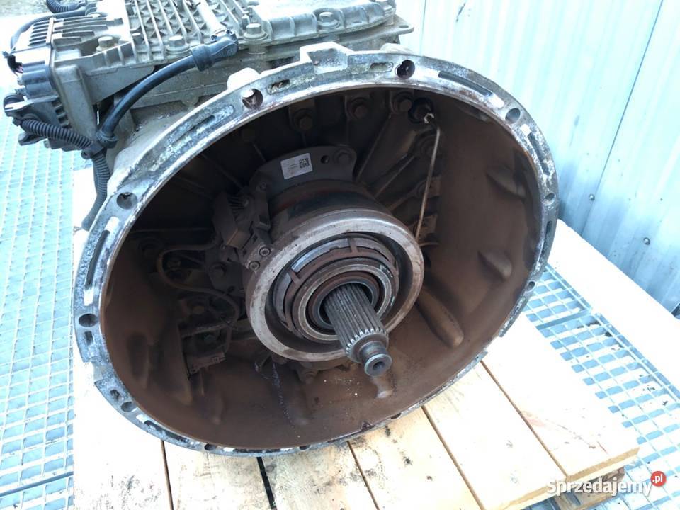 SKRZYNIA BIEGÓW VOLVO FH II AT2612E 128 500 ciężarowe Skrzyni biegów podkarpackie