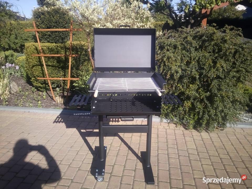 Solidny grill ogrodowy z popielnikiem blacha 4 Damasławek