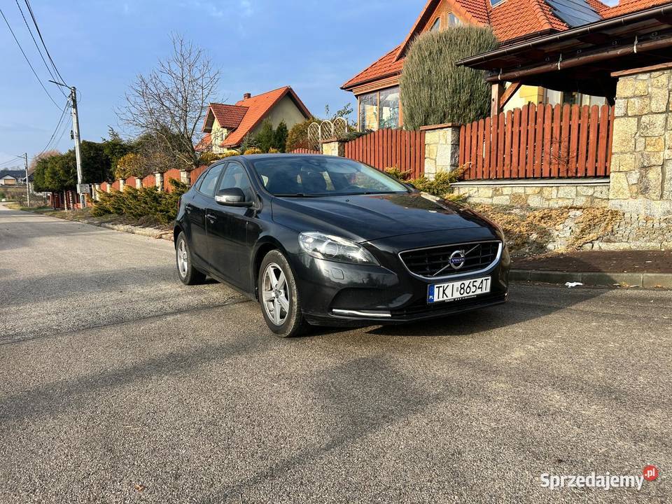 Volvo V40 16 Diesel MOMENTUM światła do jazdy dziennej V40