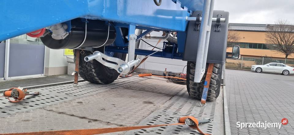 Wóz do wody pitnej zbiornik beczka