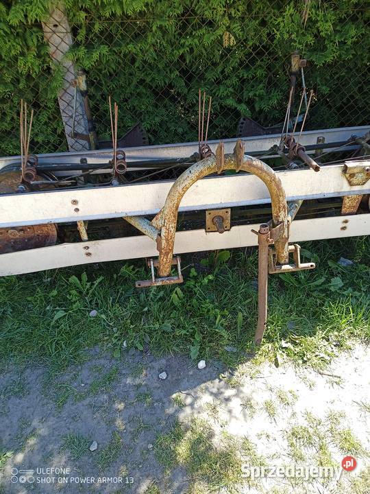 Sprzedam zgrabiarke taśmową Konieczno