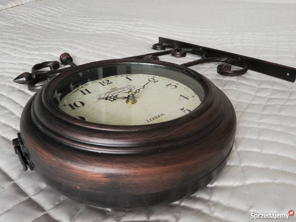 Zegar dworcowy Zegary