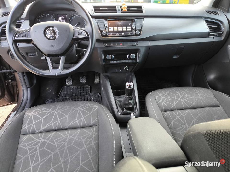 Skoda Fabia 10 MPI Rok produkcji 2018 Škoda Bytów sprzedam