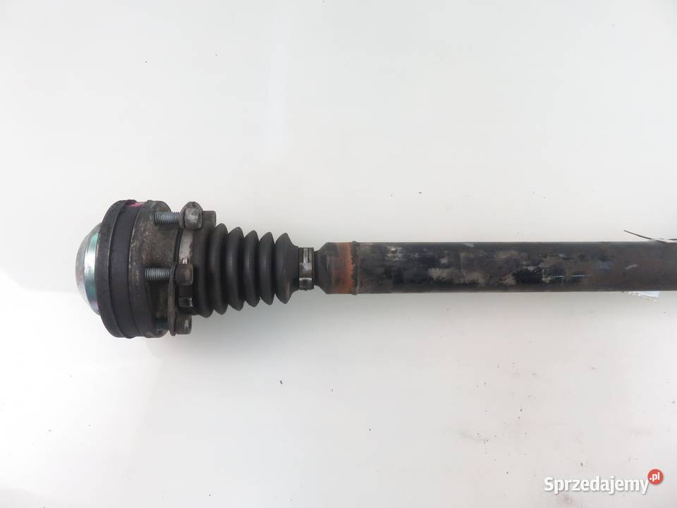 PÓŁOŚ PRAWA PRZEDNIA VW TOURAN II 20 TDI CFHC osobowe sprzedam