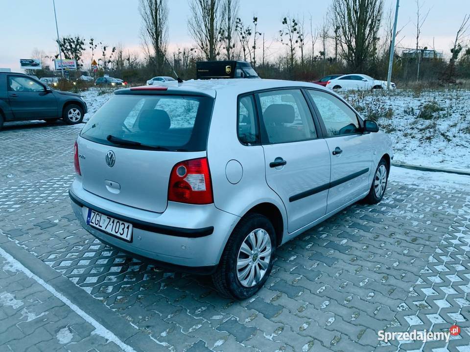 Volkswagen Polo 12 benzyna 5 drzwi asystent parkowania Polo Szczecin sprzedam