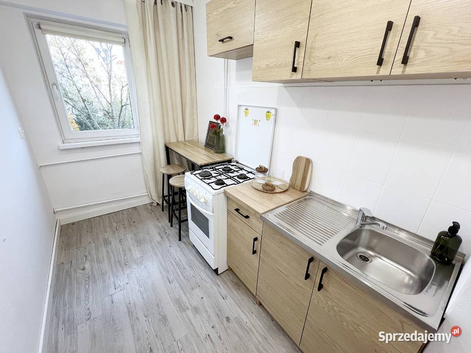 FUNKCJONALNE 2 POKOJE BALKON ODDZIELNA KUCHNIA Warszawa sprzedam