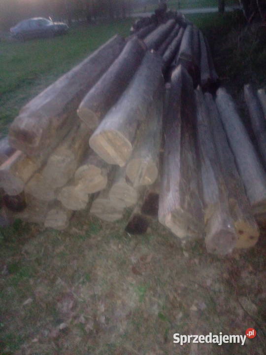 Stare bale z rozbiórki