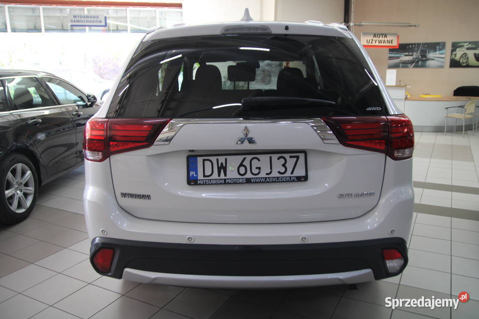 Mitsubishi Outlander INTENSE 4WD Automat Salon Rok produkcji 2018 Smolec