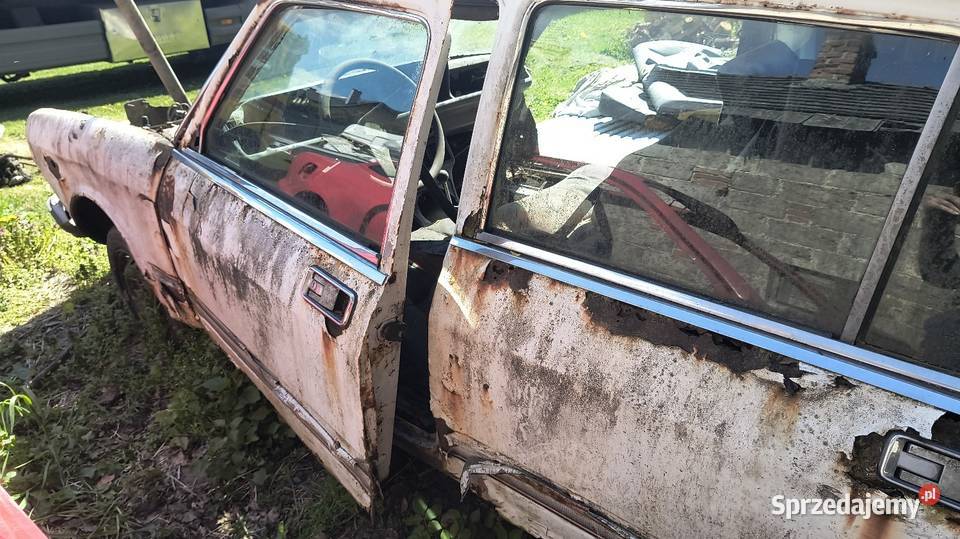 Fiat 132 argenta w calości części