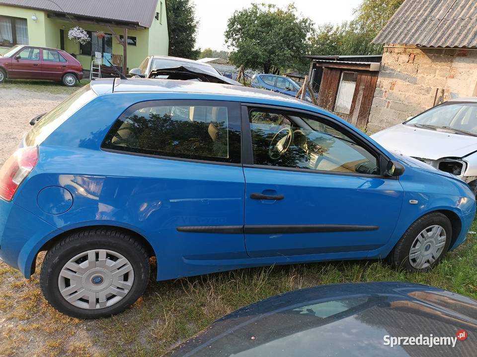 Fiat Stilo 14 95 kW 2004 r dawca części Szklarka Myślniewska