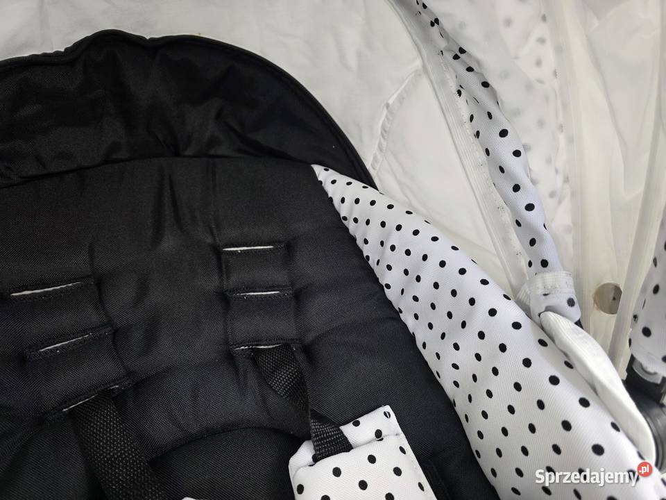 Nowy Powystawowy wózek dziecięcy Lameiro Retro Katowice sprzedam