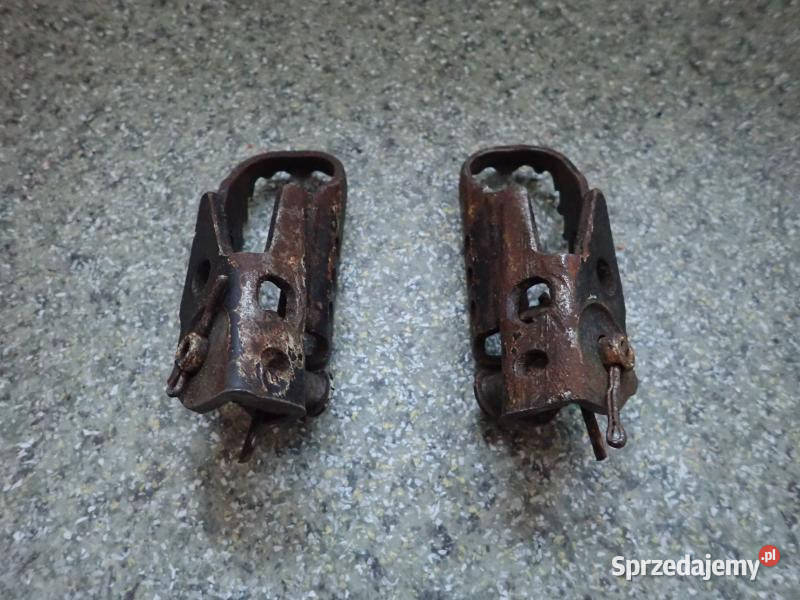 DWA PODNÓŻKI KIEROWCY SETY YAMAHA YZ 250 8893R sprzedam