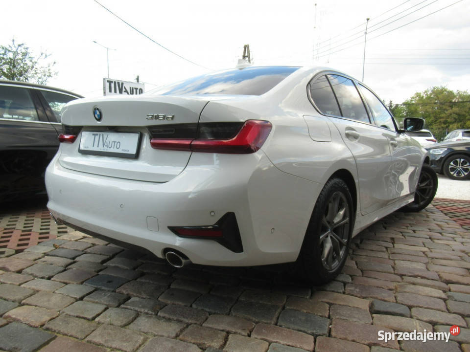 BMW 318 BEZSZKODOWY NAVI Kamera Asys Cofania automatyczna Warszawa