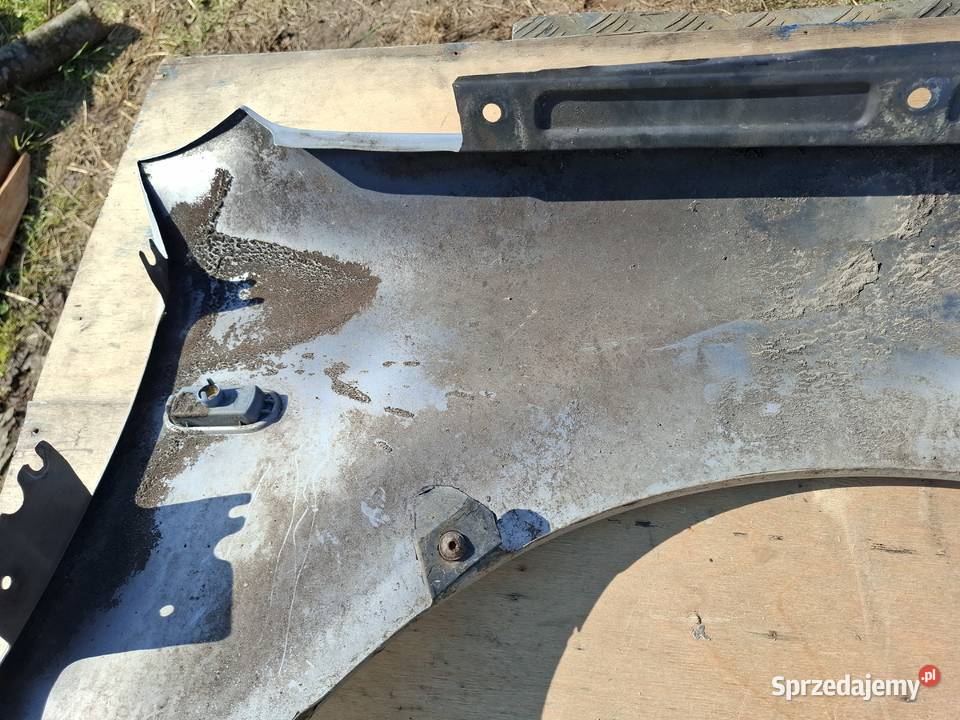 Błotnik Lewy Przód Volkswagen Passat B5