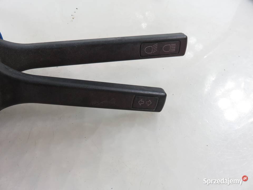 PRZEŁĄCZNIK ZESPOLONY FIAT 126 osobowe Wyposażenie wnętrza sprzedam