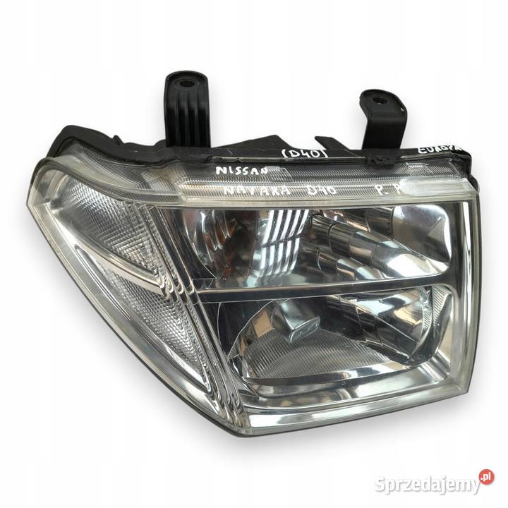 LAMPA PRAWA Nissan Navara D40 Pathfinder III R51 Chełm