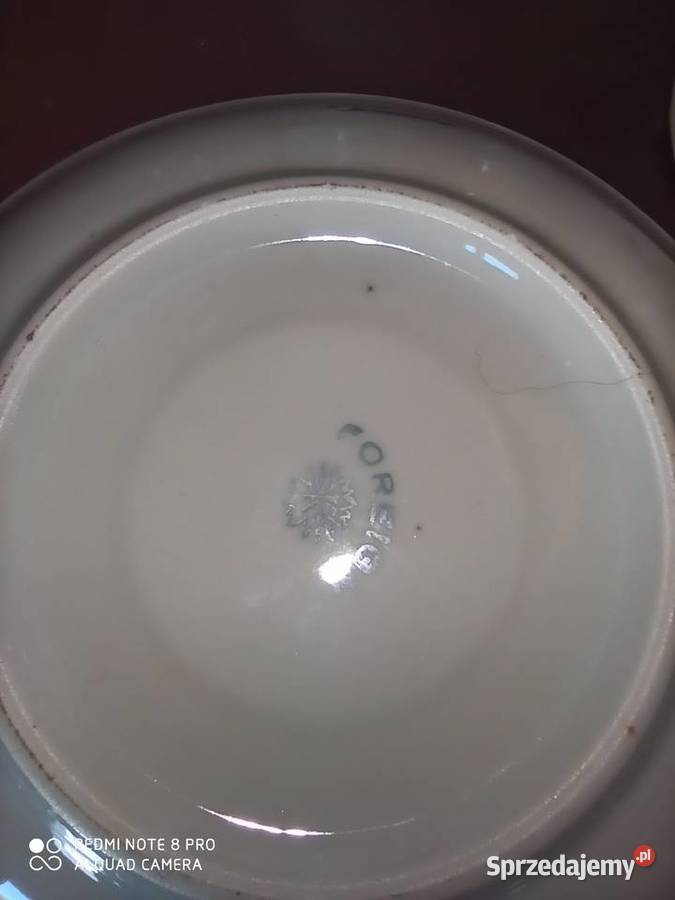 6 Filiżanek z różami z białej porcelany Gdańsk