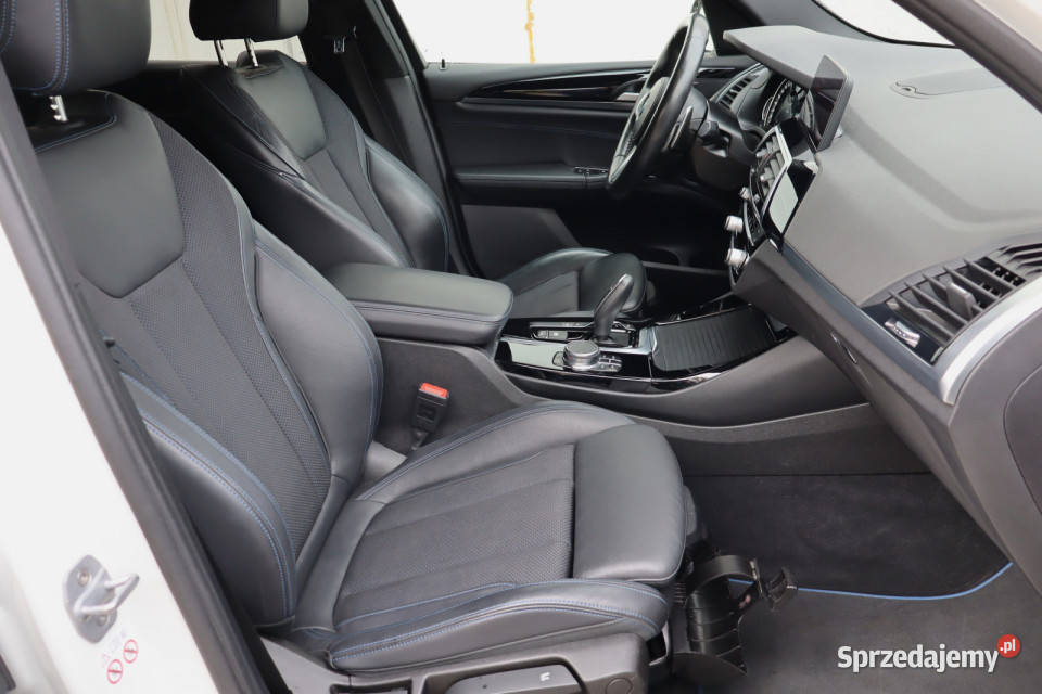 BMW X3 xDrive20i światła do jazdy dziennej śląskie Zabrze