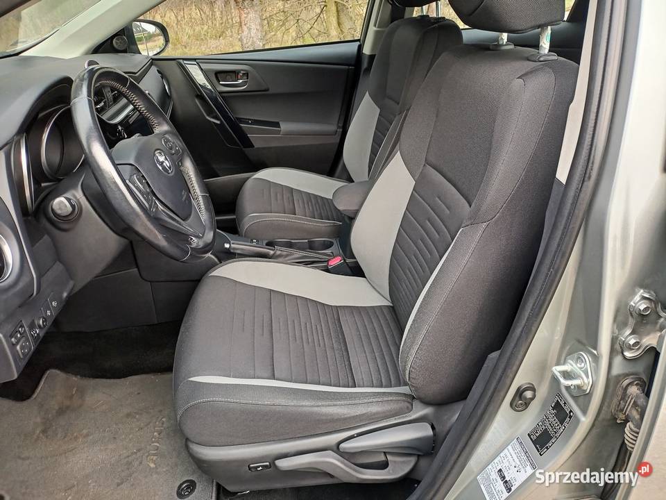 Toyota Auris 1WŁ Salon Serwis ASO Bezwypadek mazowieckie Czosnów