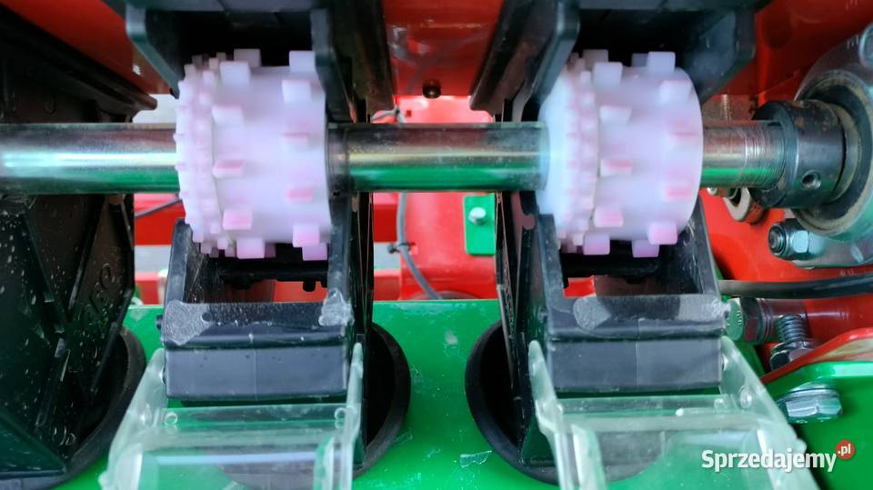 Siewnik zbożowy AGROMASZ SR 300 z 2020 roku stan Łuków