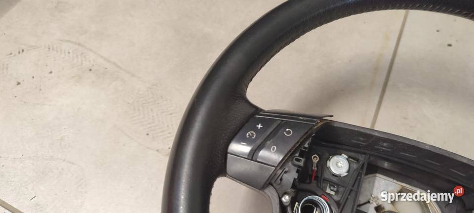 KIEROWNICA MULTIFUNKCYJNA NAVI 0207 VOLVO XC90 sprzedam