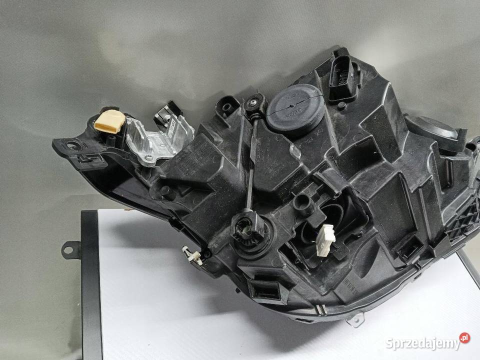 LAMPA PRZÓD PRZEDNIA LEWA VW GOLF VIII FULL LED osobowe wielkopolskie