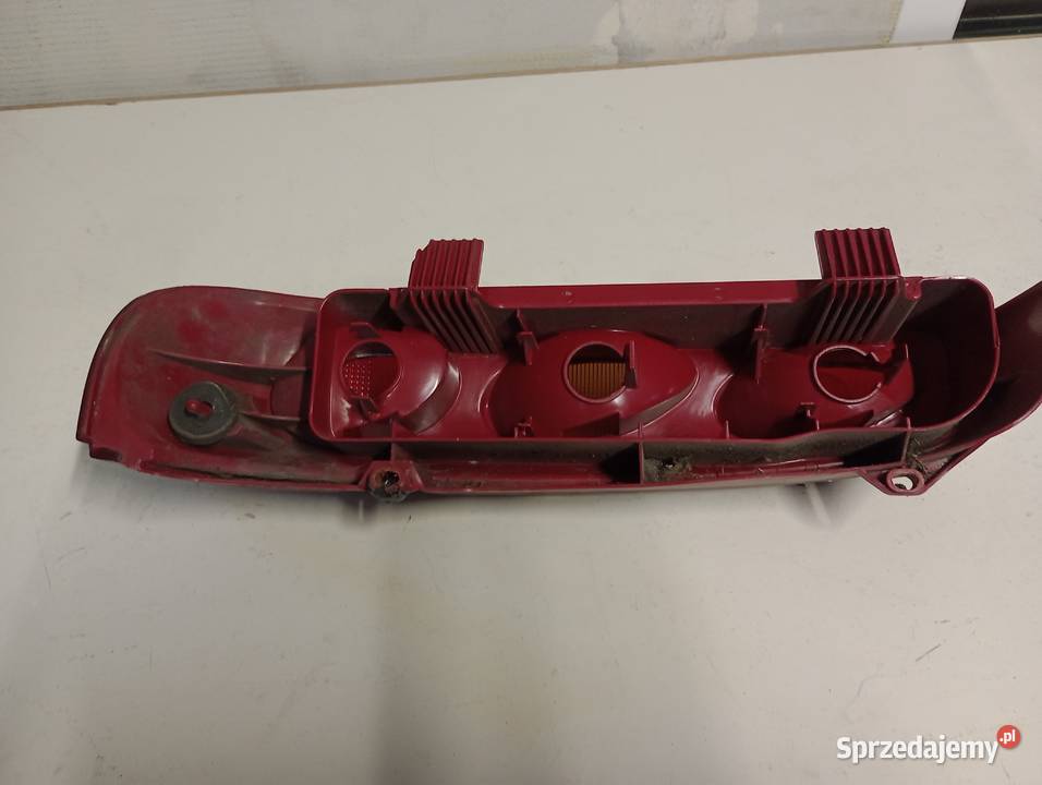 FIAT SEICENTO KLOSZ LAMPY LEWY TYŁ Motoryzacja Piława Górna