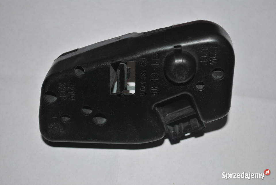 Wkłąd lampy prawy tył BMW E46 opraw ażarówek w Poręba